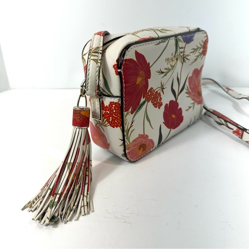 Kate Spade Floral Print Arla White Leather Crossbody Camera Bag - Picture 5 of 16